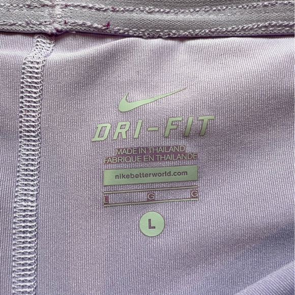 Nike Athletic Shorts Size Large - Picture 3 of 4